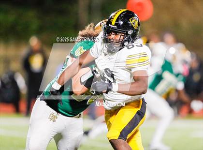 Thumbnail 3 in Bishop O'Dowd @ Moreau Catholic (Homecoming) photogallery.