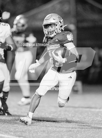 Thumbnail 3 in Bishop O'Dowd @ Moreau Catholic (Homecoming) photogallery.