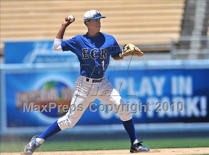 Thumbnail 2 in San Pedro vs El Camino Real (CIF LACS D1 Playoffs)  photogallery.
