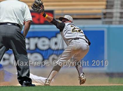 Thumbnail 2 in San Pedro vs El Camino Real (CIF LACS D1 Playoffs)  photogallery.
