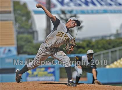 Thumbnail 3 in San Pedro vs El Camino Real (CIF LACS D1 Playoffs)  photogallery.
