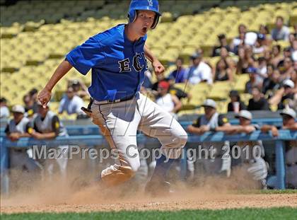Thumbnail 1 in San Pedro vs El Camino Real (CIF LACS D1 Playoffs)  photogallery.