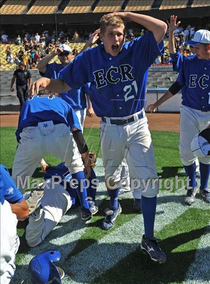 Thumbnail 3 in San Pedro vs El Camino Real (CIF LACS D1 Playoffs)  photogallery.