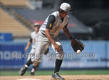 Thumbnail 2 in San Pedro vs El Camino Real (CIF LACS D1 Playoffs)  photogallery.