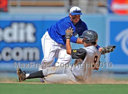 Thumbnail 2 in San Pedro vs El Camino Real (CIF LACS D1 Playoffs)  photogallery.