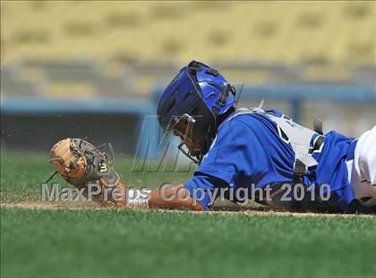 Thumbnail 3 in San Pedro vs El Camino Real (CIF LACS D1 Playoffs)  photogallery.