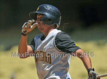Thumbnail 2 in San Pedro vs El Camino Real (CIF LACS D1 Playoffs)  photogallery.