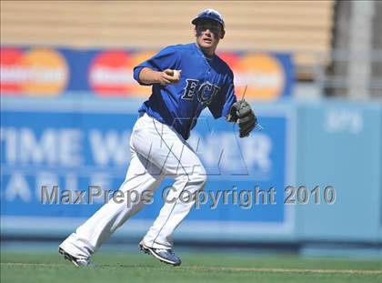 Thumbnail 1 in San Pedro vs El Camino Real (CIF LACS D1 Playoffs)  photogallery.