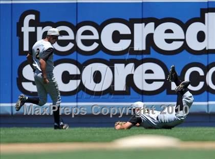 Thumbnail 3 in San Pedro vs El Camino Real (CIF LACS D1 Playoffs)  photogallery.