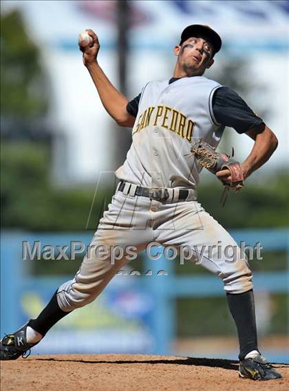Thumbnail 2 in San Pedro vs El Camino Real (CIF LACS D1 Playoffs)  photogallery.