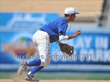 Thumbnail 2 in San Pedro vs El Camino Real (CIF LACS D1 Playoffs)  photogallery.