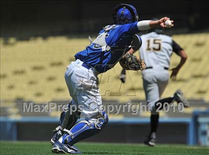 Thumbnail 3 in San Pedro vs El Camino Real (CIF LACS D1 Playoffs)  photogallery.