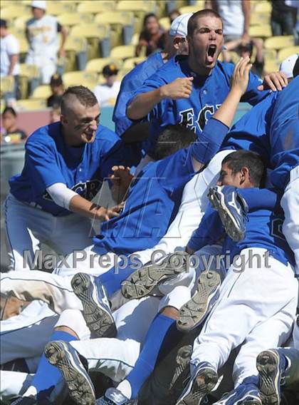 Thumbnail 3 in San Pedro vs El Camino Real (CIF LACS D1 Playoffs)  photogallery.