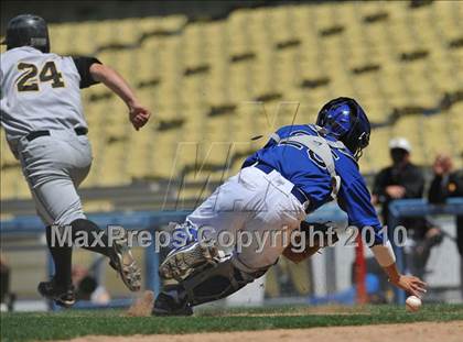 Thumbnail 2 in San Pedro vs El Camino Real (CIF LACS D1 Playoffs)  photogallery.