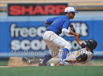 Thumbnail 2 in San Pedro vs El Camino Real (CIF LACS D1 Playoffs)  photogallery.