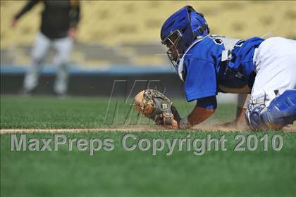 Thumbnail 2 in San Pedro vs El Camino Real (CIF LACS D1 Playoffs)  photogallery.