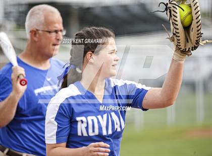 Thumbnail 1 in Yorktown @ Hamilton Southeastern photogallery.