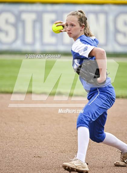 Thumbnail 2 in Yorktown @ Hamilton Southeastern photogallery.