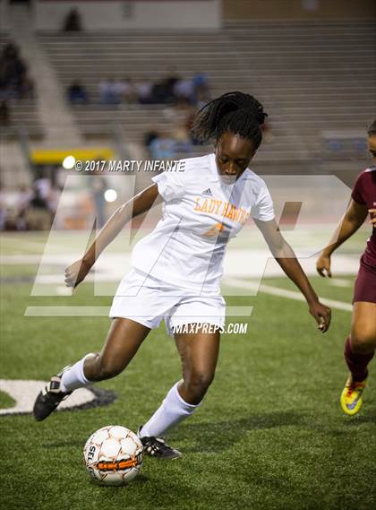 Thumbnail 2 in Los Fresnos @ Harlingen South photogallery.