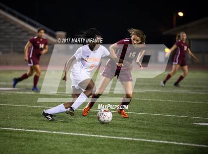 Thumbnail 3 in Los Fresnos @ Harlingen South photogallery.