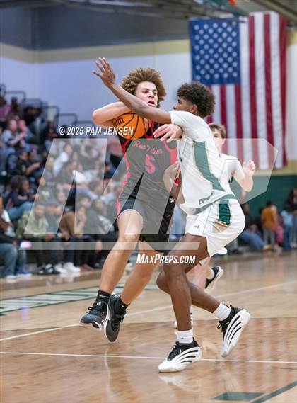 Thumbnail 1 in T.W. Andrews @ Pinecrest photogallery.