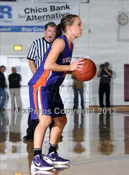 Thumbnail 2 in Oroville vs. Paradise (CIF NS D3 Final) photogallery.