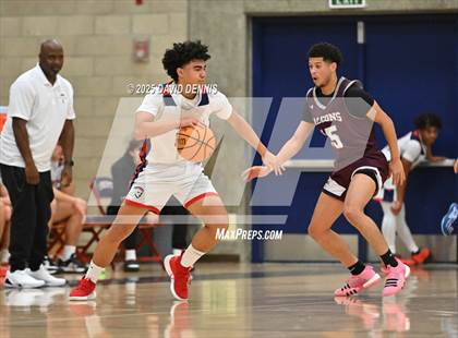 Thumbnail 3 in Liberty vs Independence photogallery.