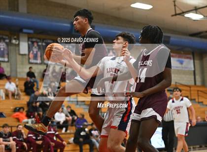 Thumbnail 2 in Liberty vs Independence photogallery.