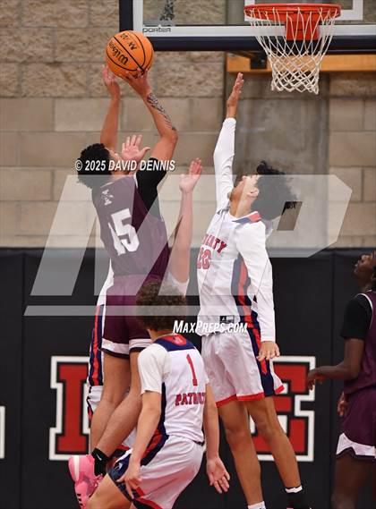 Thumbnail 2 in Liberty vs Independence photogallery.