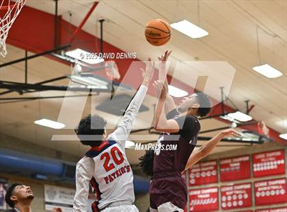 Thumbnail 2 in Liberty vs Independence photogallery.