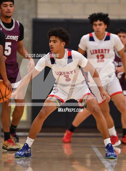 Thumbnail 1 in Liberty vs Independence photogallery.