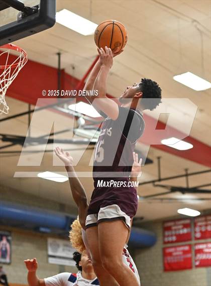 Thumbnail 2 in Liberty vs Independence photogallery.