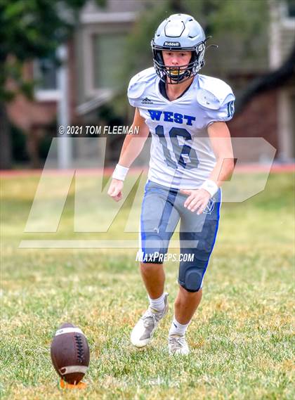 Thumbnail 3 in Olathe West @ Shawnee Mission West photogallery.