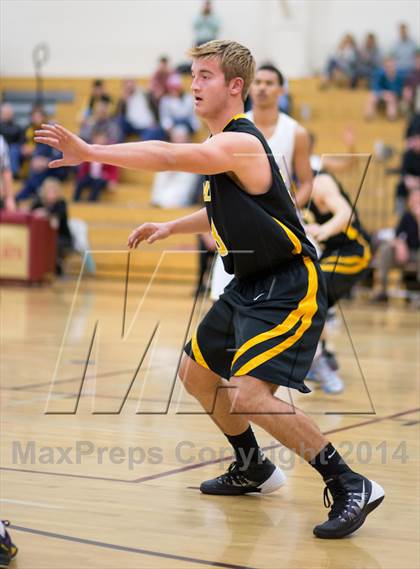 Thumbnail 3 in Del Oro vs Center @ Whitney Classic photogallery.