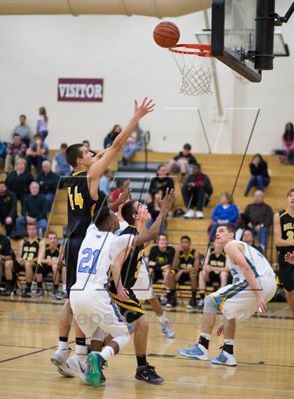 Thumbnail 3 in Del Oro vs Center @ Whitney Classic photogallery.