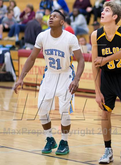 Thumbnail 1 in Del Oro vs Center @ Whitney Classic photogallery.
