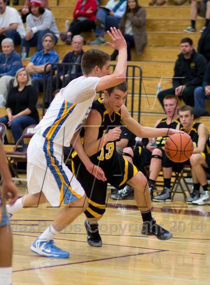 Thumbnail 1 in Del Oro vs Center @ Whitney Classic photogallery.