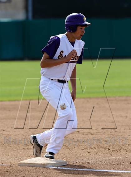 Thumbnail 1 in Escalon vs. Lodi (Banner Island Classic) photogallery.