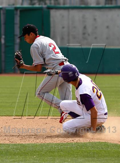 Thumbnail 1 in Escalon vs. Lodi (Banner Island Classic) photogallery.