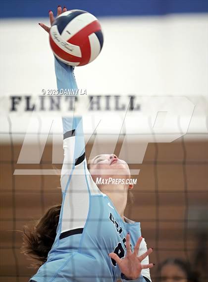 Thumbnail 2 in Oakton vs. Charles J. Colgan photogallery.