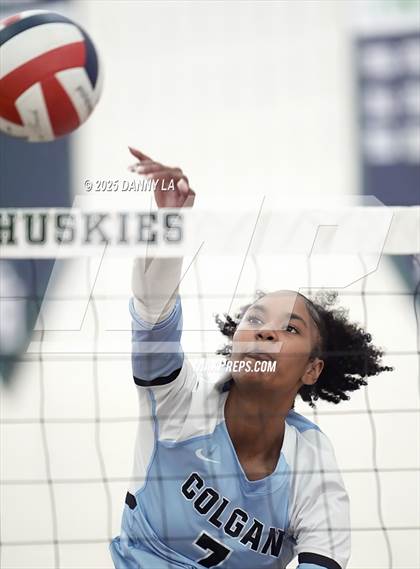 Thumbnail 3 in Oakton vs. Charles J. Colgan photogallery.