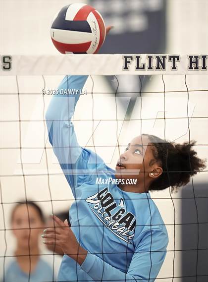 Thumbnail 1 in Oakton vs. Charles J. Colgan photogallery.