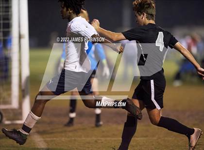 Thumbnail 2 in Bartram Trail vs Sandalwood (Preseason Classic) photogallery.