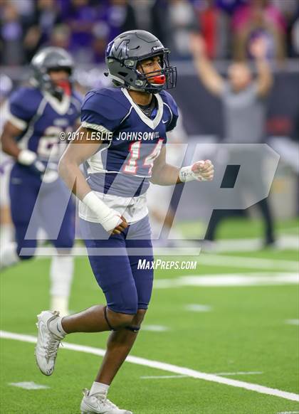 Thumbnail 3 in Angleton vs. Manvel (UIL 5A D1 Semifinal) photogallery.