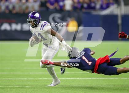 Thumbnail 1 in Angleton vs. Manvel (UIL 5A D1 Semifinal) photogallery.