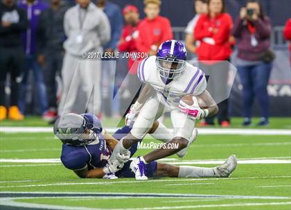 Thumbnail 1 in Angleton vs. Manvel (UIL 5A D1 Semifinal) photogallery.