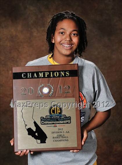 Thumbnail 1 in Lynwood (CIF SS D2AA Final - Award Photos) photogallery.