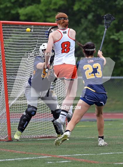 Thumbnail 1 in Haddam-Killingworth vs Montville (CIAC Qualifying Round) photogallery.