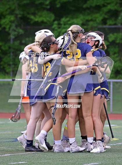 Thumbnail 1 in Haddam-Killingworth vs Montville (CIAC Qualifying Round) photogallery.