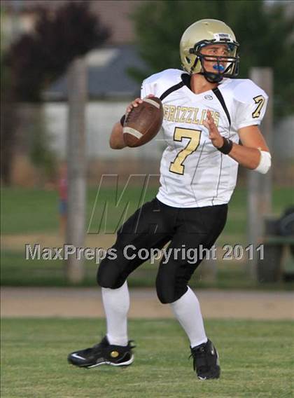 Thumbnail 3 in Golden Sierra @ Capital Christian photogallery.